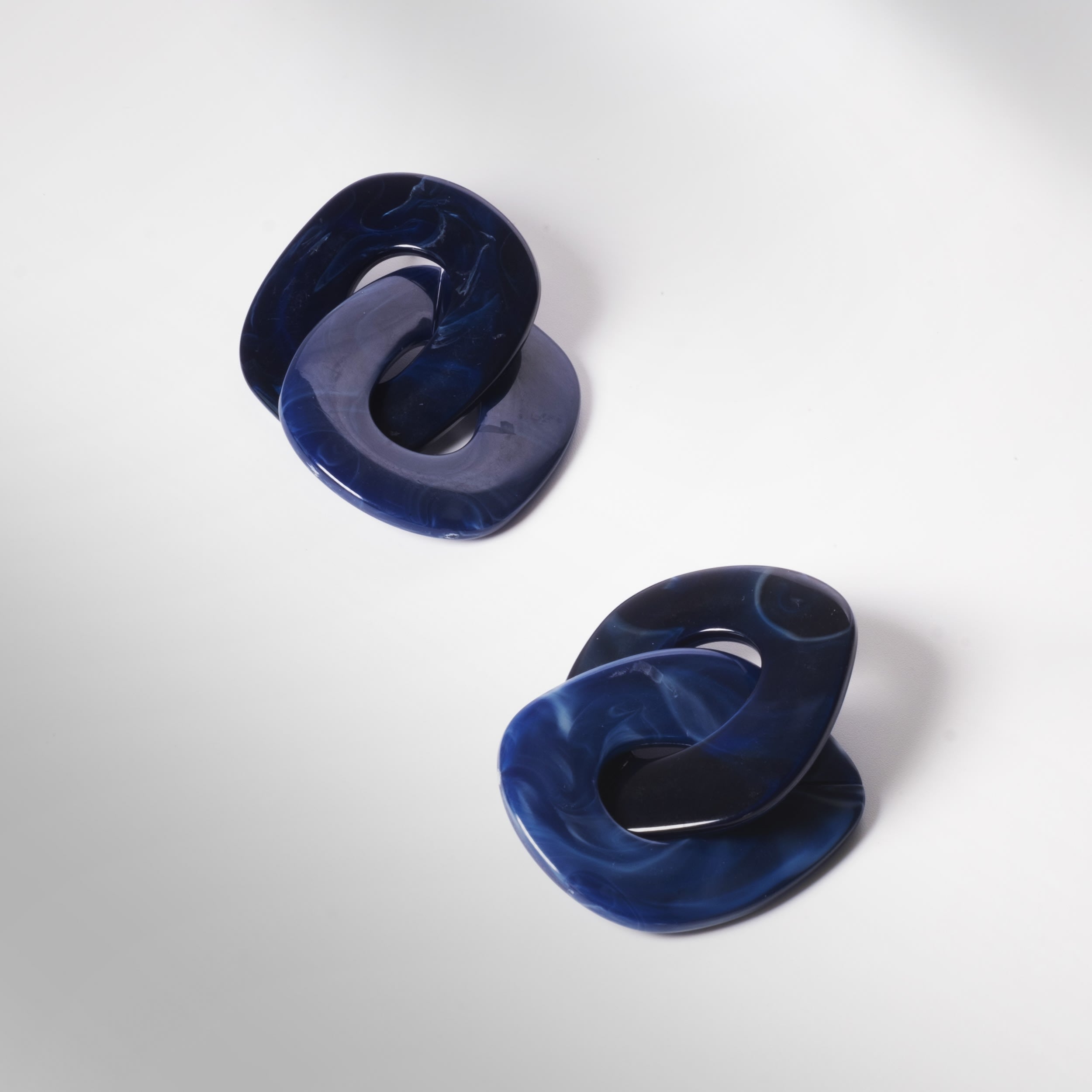 Briar Earrings :: Indigo Blue